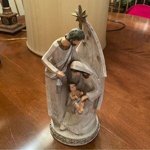Midwest seasons baby Jesus statue decor